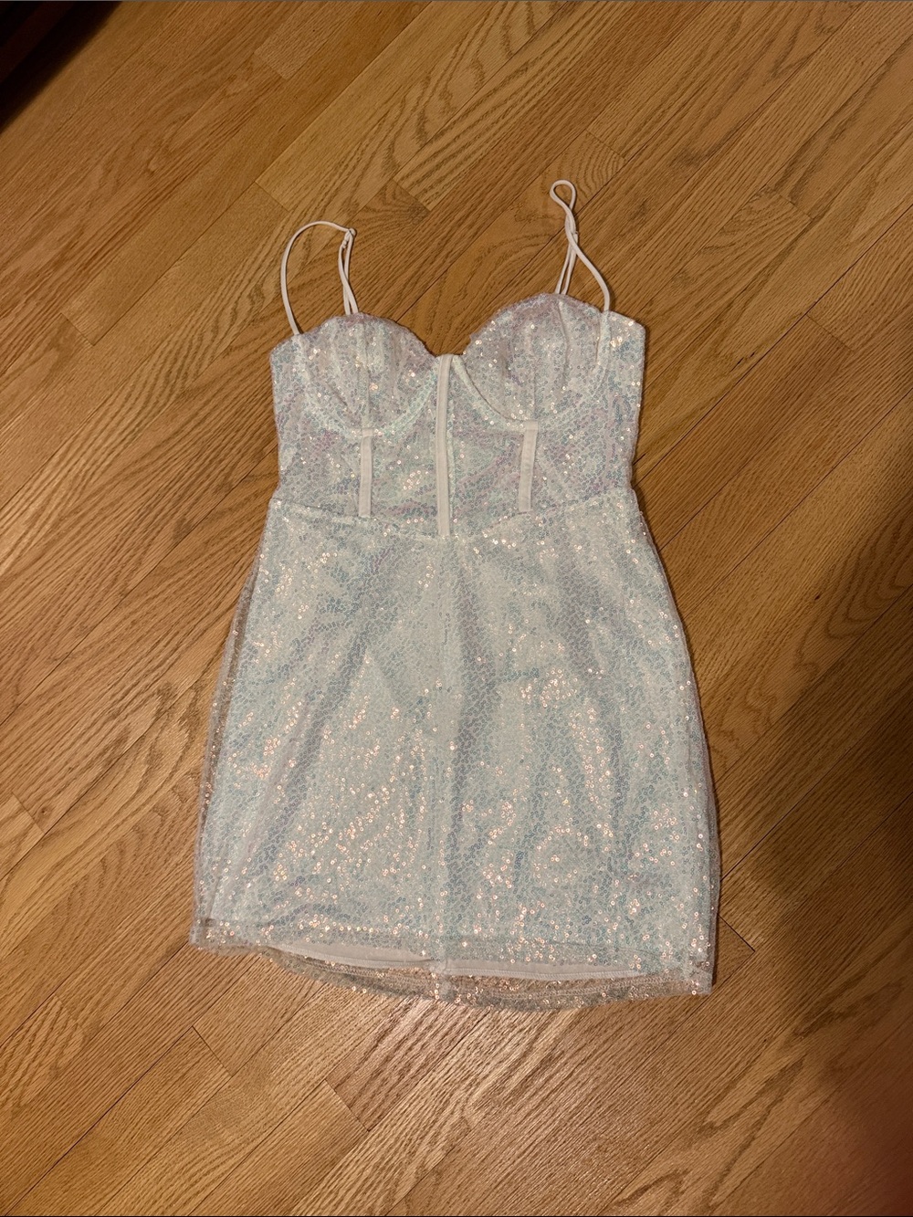 Sequin Sweetheart Mini Dress in Iridescent White